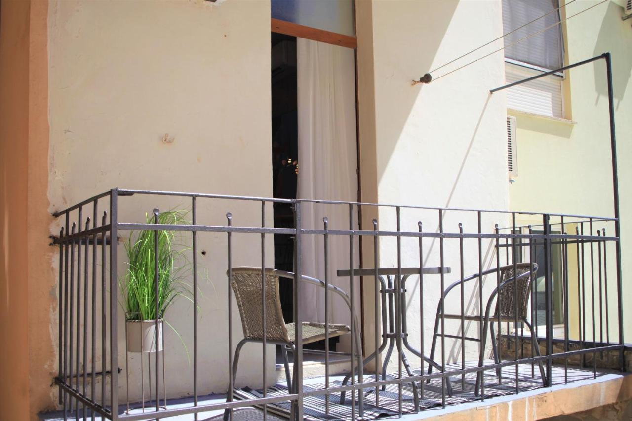Hedone Luxury With Free Parking